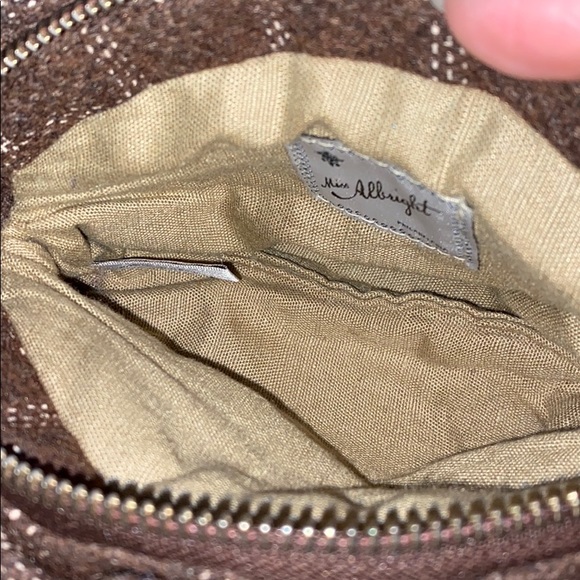 Ladies clutch and cosmetic bag duo - Picture 12 of 16